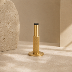 Forma Signature No. 02 gekartelde messing deurstopper in goud