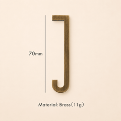 Messing huisnummer of letter 7 cm – antiek messing - Forma Luxury Interior