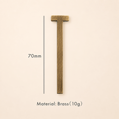 Messing huisnummer of letter 7 cm – antiek messing - Forma Luxury Interior