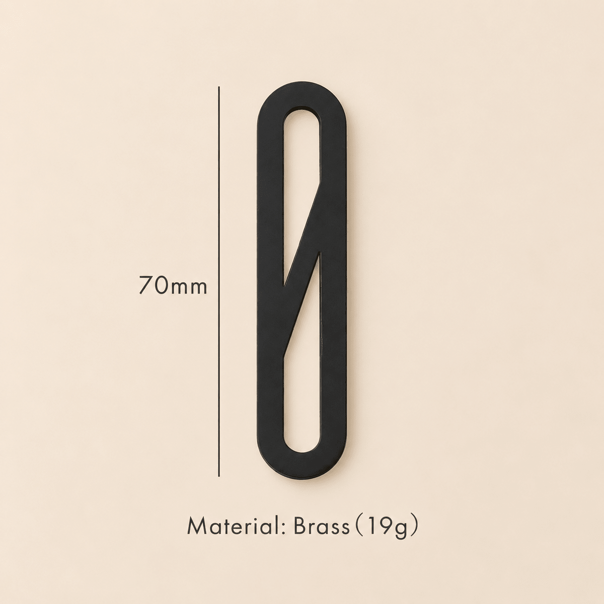 Messing huisnummer of letter 7 cm - zwart - Forma Luxury Interior