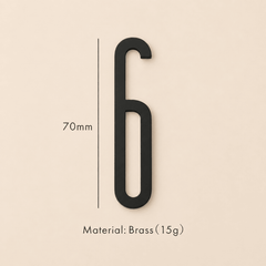 Messing huisnummer of letter 7 cm - zwart - Forma Luxury Interior