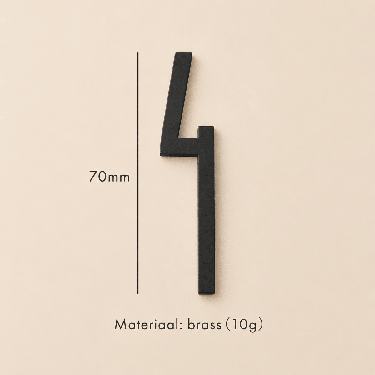 Messing huisnummer of letter 7 cm - zwart - Forma Luxury Interior