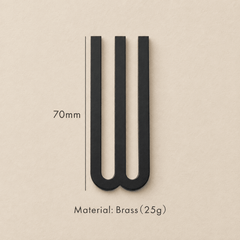 Messing huisnummer of letter 7 cm - zwart - Forma Luxury Interior