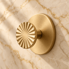 Zelfklevende ronde wandhaken in antiek messing | set van 2 of 4 - Forma Luxury Interior